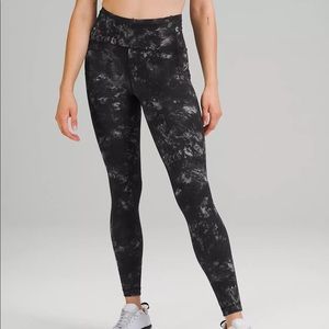 Lululemon Swift Speed High-Rise Tight 28" Size 10
